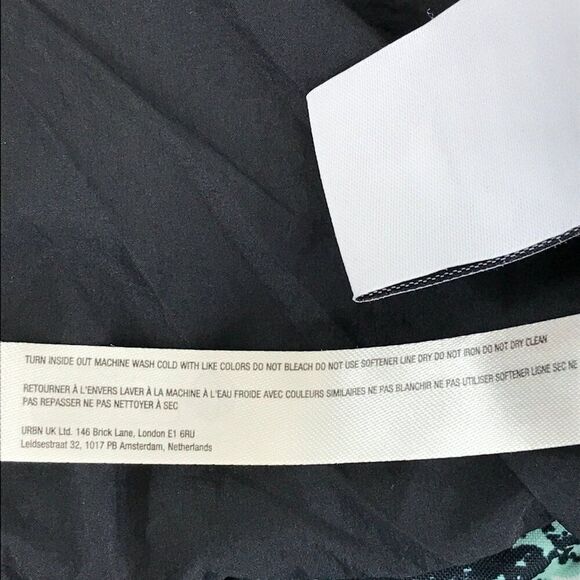 NEW Free People Movement Bunny Slope Printed Puffer Jacket Large Snow Winter Ski - Picture 12 of 15